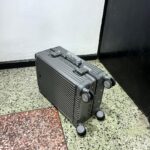 3-in-1 Gray Aluminum Bag - Image 5